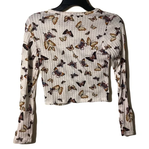 Fashion Nova Butterfly White Printed Long Sleeve Top Small - Picture 3 of 5